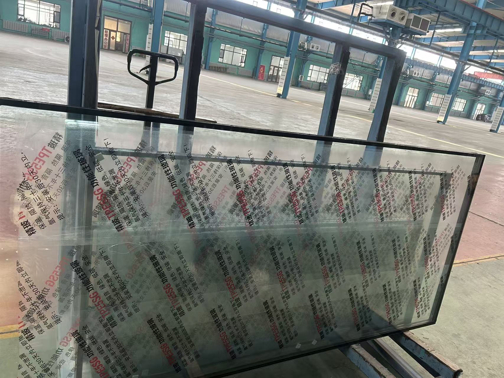 抚顺市玻璃源头工厂隔热玻璃 - 方案